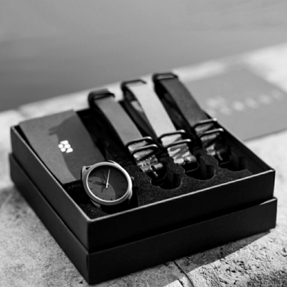 Minimalist watch